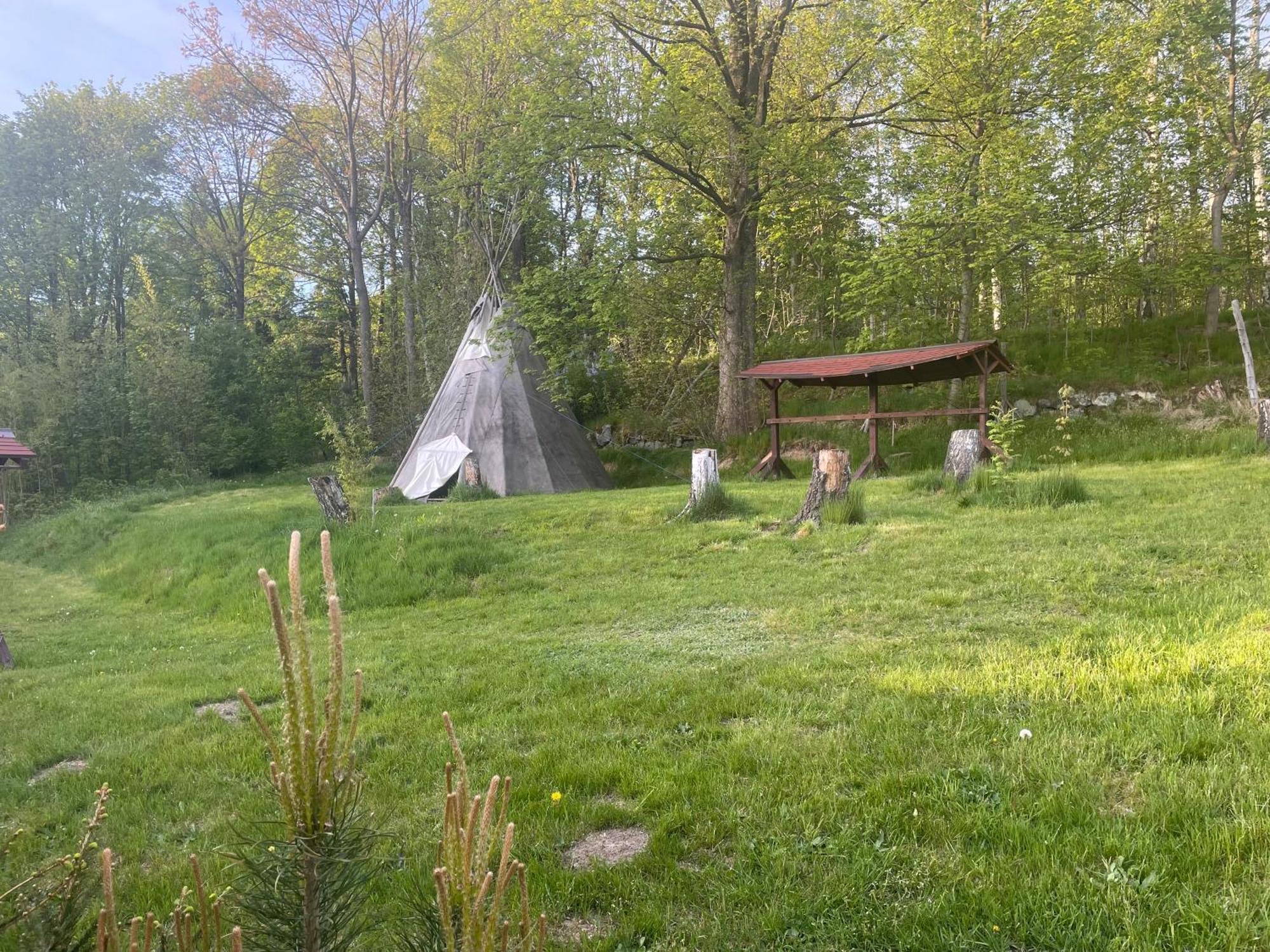Fox House Tisa / Rajec Hotel Екстериор снимка